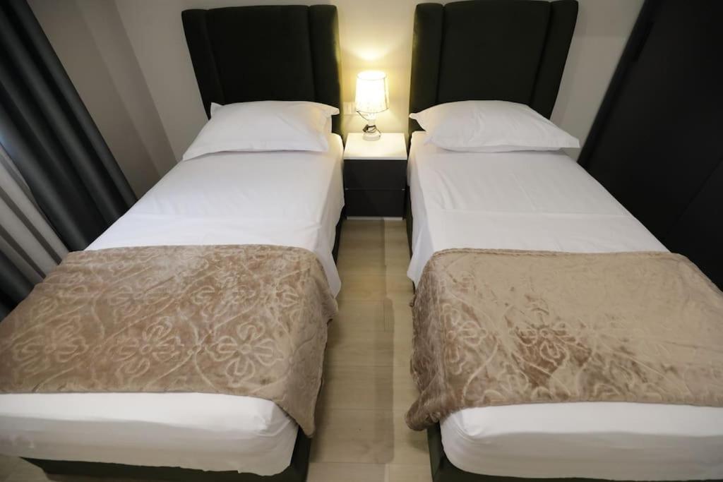 Apartment At Lila Tirana
